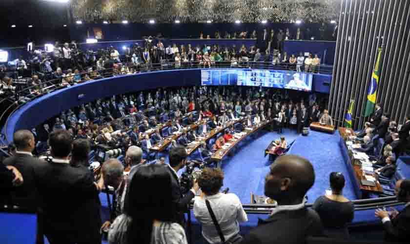 Semipresidencialismo pode ser alternativa ao Parlamentarismo, rejeitado em plebiscito em 1993