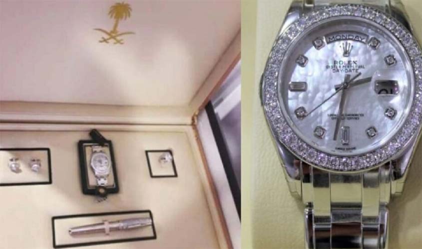 Defesa de Bolsonaro devolve terceiro kit de joias da Arábia Saudita