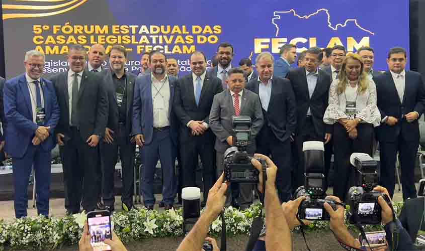 Presidente Alex Redano prestigia 5º Fórum Estadual das Casas Legislativas do Amazonas