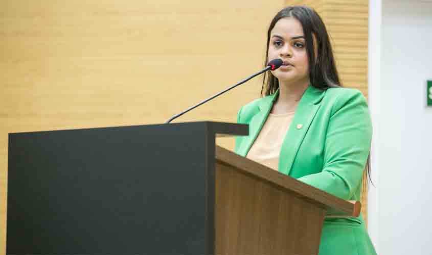 Lei de autoria da deputada Dra. Taíssa garante autonomia dos pais sobre vacinação infantil de covid-19 em Rondônia