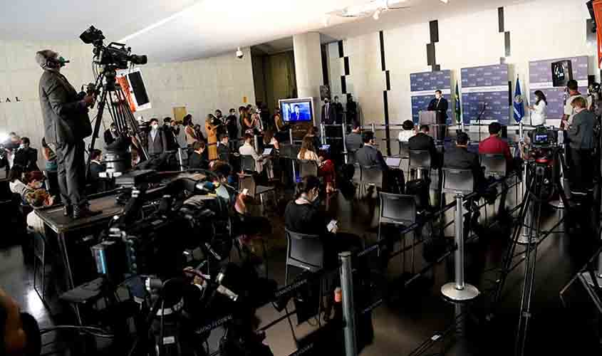 Dia Mundial da Liberdade da Imprensa é lembrado por senadores nas redes sociais  