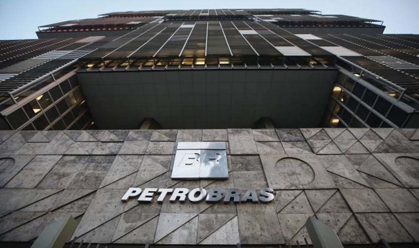 Petrobras contrata linha de crédito de R$ 2 bilhões com o Bradesco