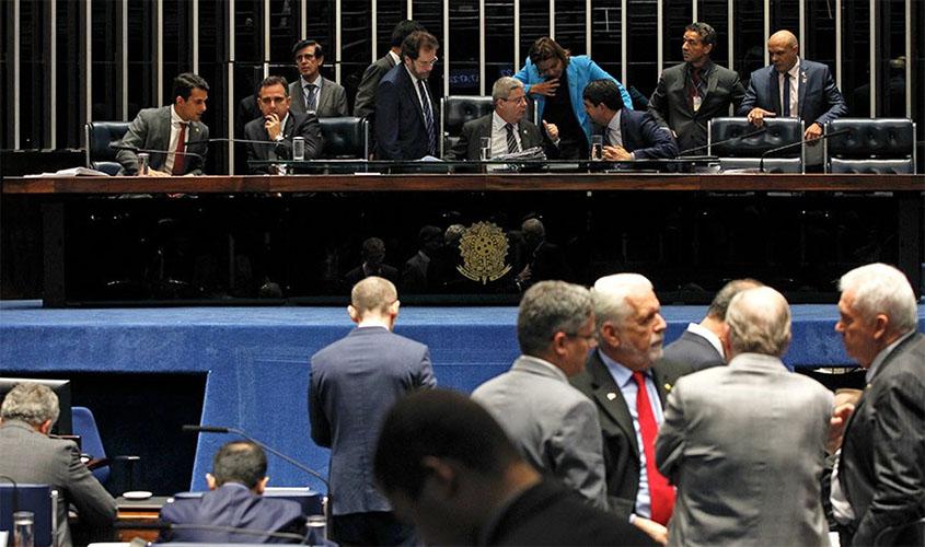 Parlamentares têm legitimidade para impetrar mandado de segurança coletivo em defesa de interesses difusos, opina PGR