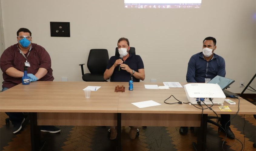 Prefeitura avança nas ações de iluminação pública e calçamento