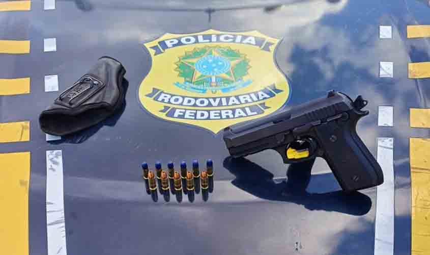 Em apenas 48 horas, PRF apreende duas armas de fogo e dezenas de munições