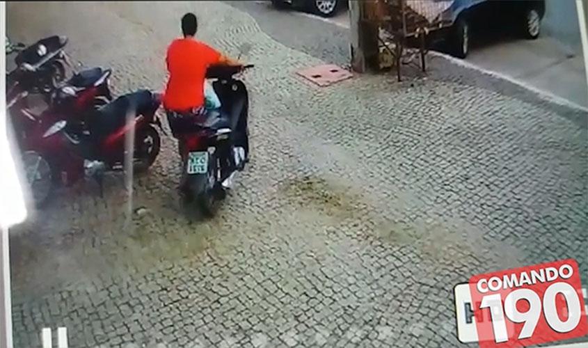 PM recupera motocicleta que havia sido furtada por foragida da justiça