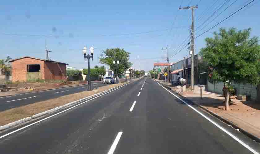 Perímetro urbano é beneficiado com recapeamento e sinalização executados pelo DER na RO-473