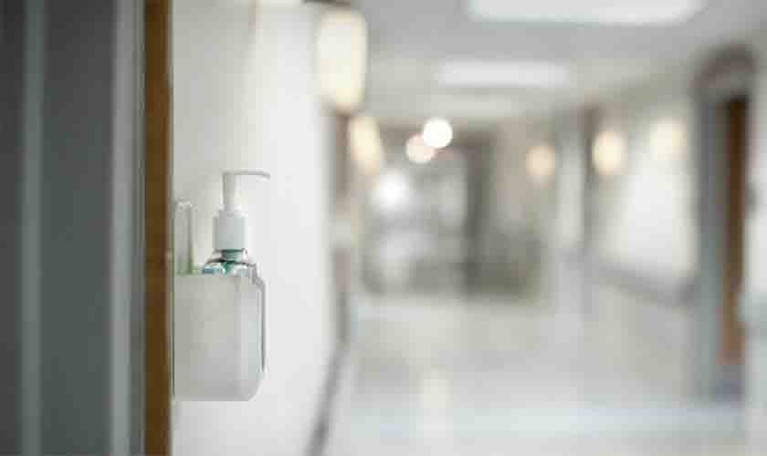 Técnica de enfermagem receberá adicional em grau máximo por contato com pacientes em isolamento