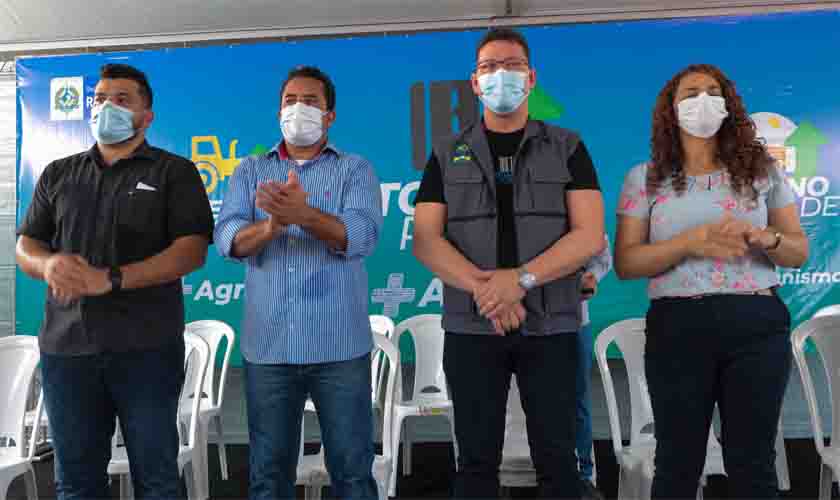 Tchau Poeira vai pavimentar mais de 60 quilômetros de vias