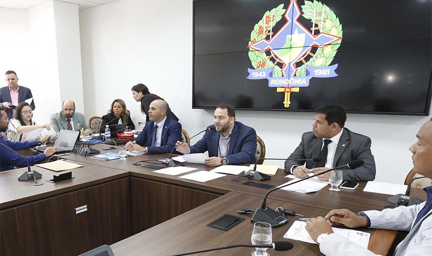 CPI vai ao Acre ver andamento de investigações envolvendo a Energisa naquele Estado