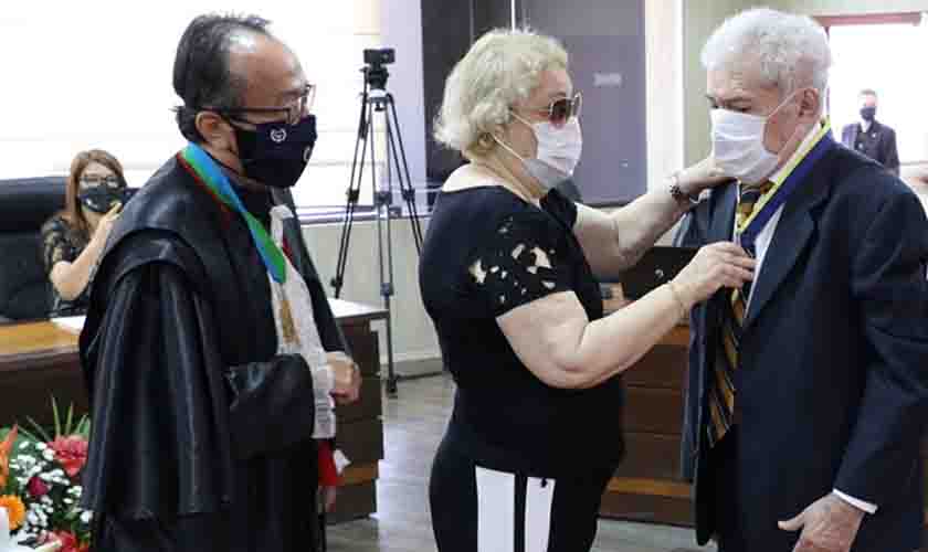 Judiciário de Rondônia homenageia trajetória de seus decanos