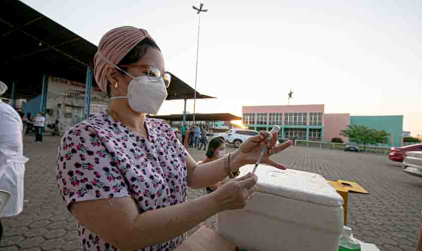 Semusa divulga calendário semanal de vacinação contra Covid