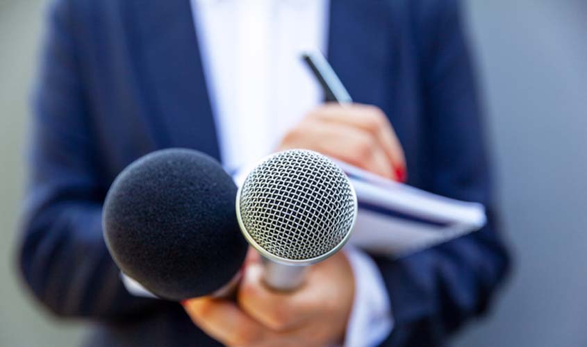 Empresa não consegue condenação de jornalista por suposta difamação ao ajuizar ação