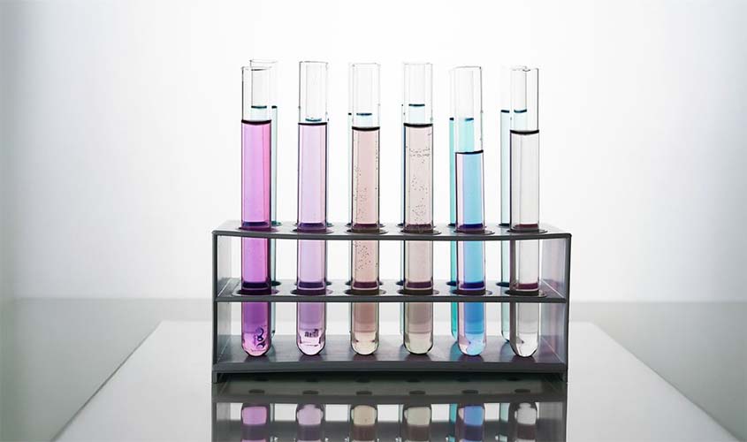 Metanol: químicos alertam para riscos de testes caseiros