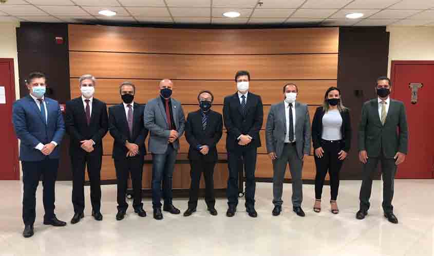 TJRO sedia reunião para viabilizar medidas de apoio ao Iperon