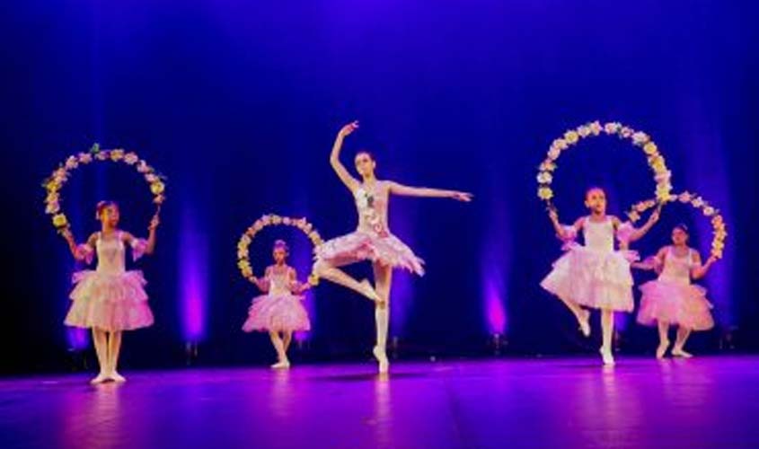 Circuito Rondon Cultural segue com programação no Teatro Guaporé e no Ginásio Cláudio Coutinho, neste domingo