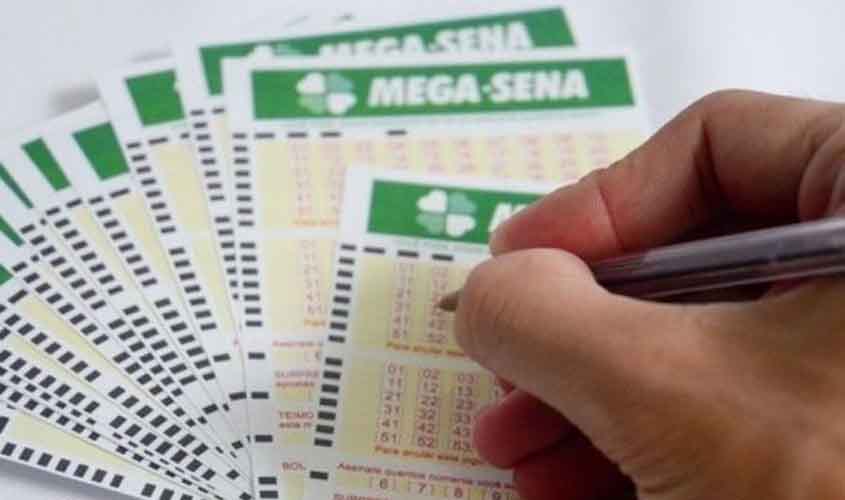 Mega-Sena pode pagar R$ 4 milhões no sorteio deste sábado
