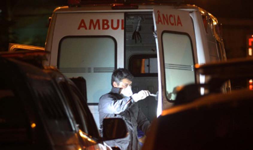 Homens armados matam paciente dentro de ambulância no Rio