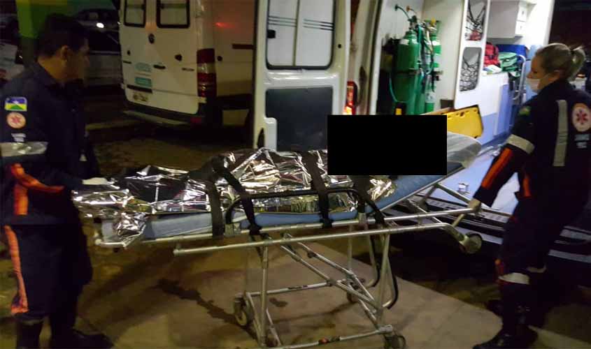 Homem é esfaqueado durante festa em garimpo de Ariquemes