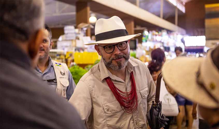 Aleks Palitot participa de curso sobre potencial turístico de Porto Velho