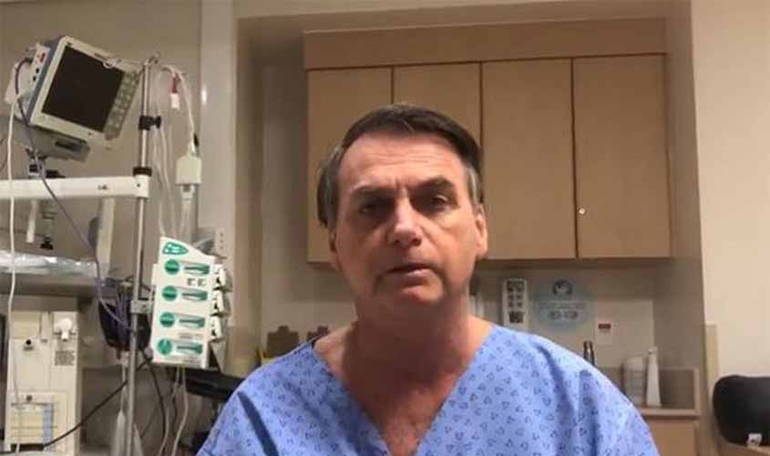 Bolsonaro diz que está em “plena evolução” e “feliz”