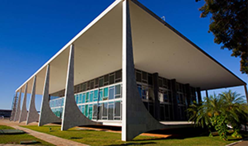 CNI questiona decisões da Justiça do Trabalho sobre dispensa discriminatória