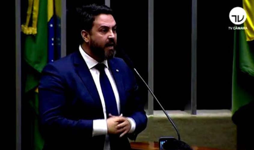 Léo Moraes assume a liderança do Podemos na Câmara dos Deputados