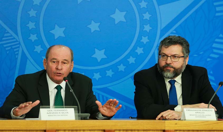 Brasileiros repatriados da China ficarão de quarentena em Goiás