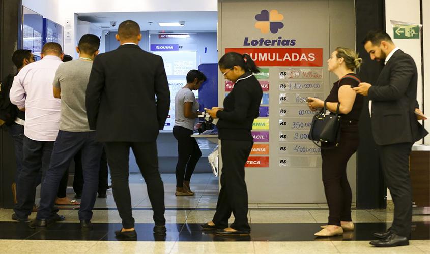 Mega-Sena deve pagar hoje prêmio de R$ 80 milhões