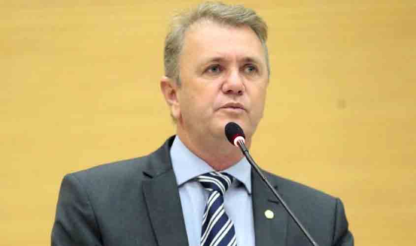 Deputado Luizinho Goebel preside a Comissão de Transporte e Obras Públicas da Assembleia Legislativa