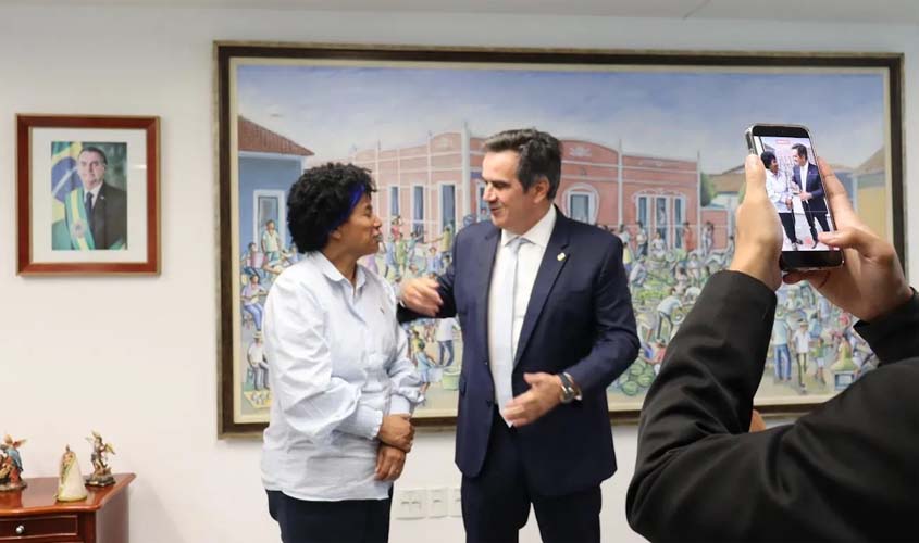 Senador critica manutenção da escala 6x1 e jornada de 44h