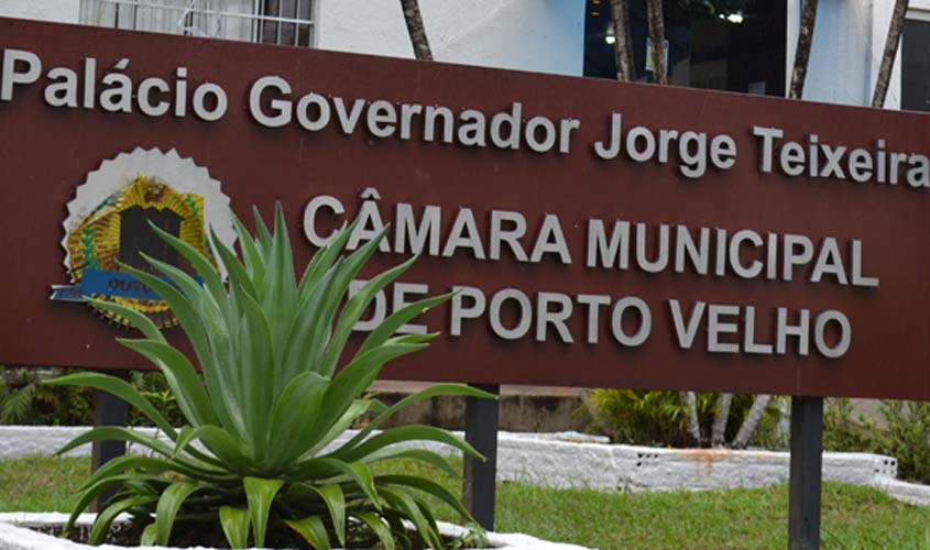 Juíza manda exonerar 50% dos servidores comissionados da Câmara de Porto Velho e ocupar vagas com efetivos