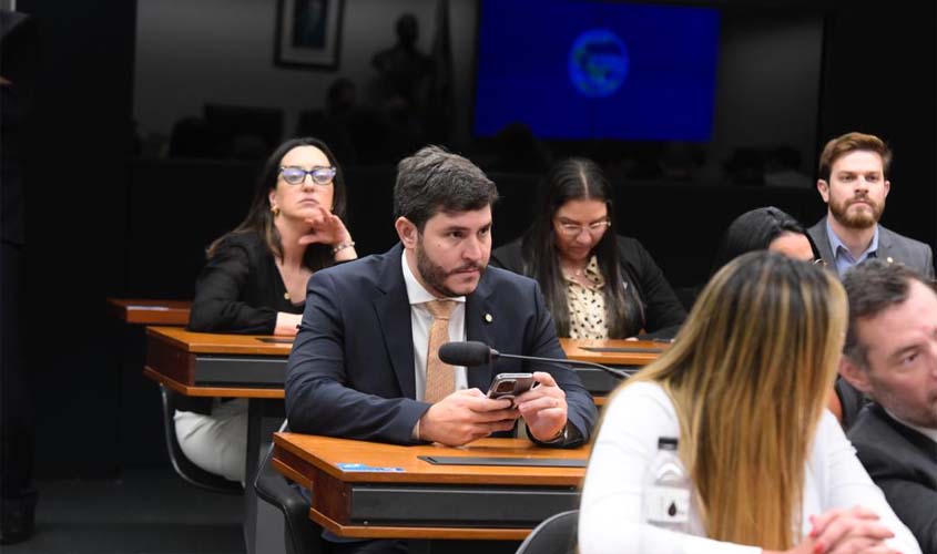 Deputado Federal Maurício Carvalho encaminha ofício ao Ministério da Saúde solicitando que o envio da vacina Qdenga seja inserida com maior brevidade no SUS