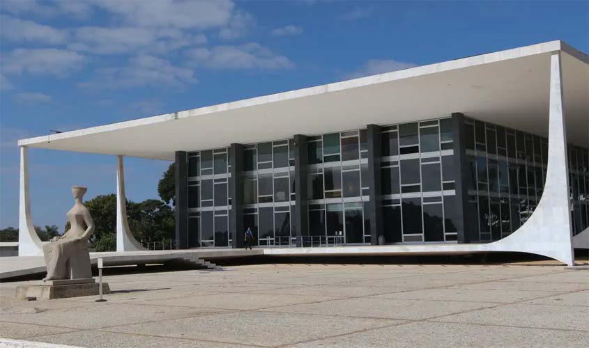 STF tem dois votos contra prisão domiciliar de Bolsonaro