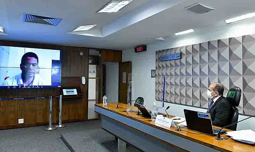 Prefeitos confirmam à CE denúncias de tráfico de influência no MEC