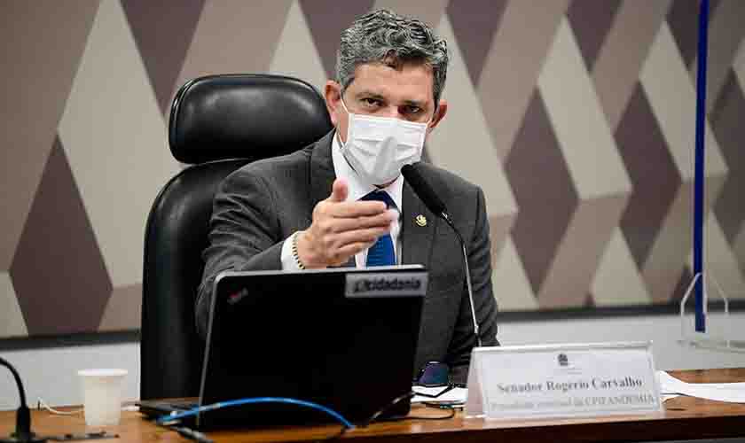 CCT pode votar projeto que permite carteira de radialista como documento  