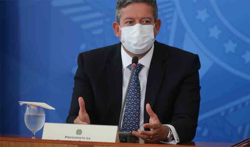 Lira extingue comissão da Câmara sobre reforma tributária