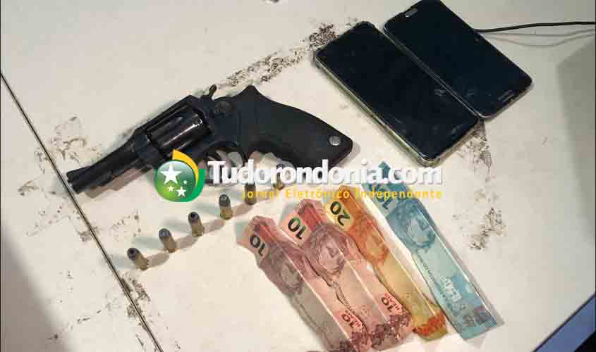 Dupla é detida com revólver dentro de carro de aplicativo próximo ao Orgulho do Madeira