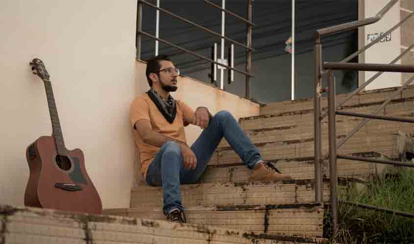 Transmissão ao vivo do SHOW SOBRE VOCÊ do cantor BRUNO BRATILIERI