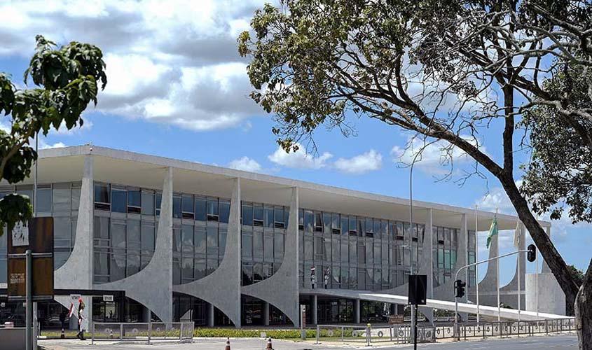 Bolsonaro veta integralmente Lei Aldir Blanc 2, de apoio à cultura  