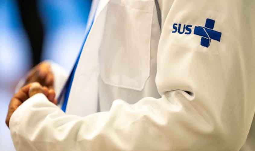 Demografia Médica 2025 aponta maior concentração de especialistas na rede privada