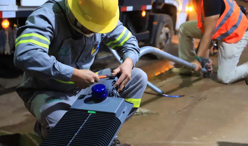 Bairro Nacional recebe reforço contínuo na iluminação