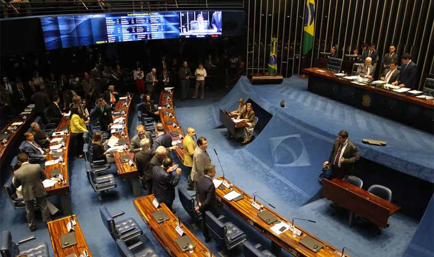 Senado aprova lei que aumenta penas para transporte pirata