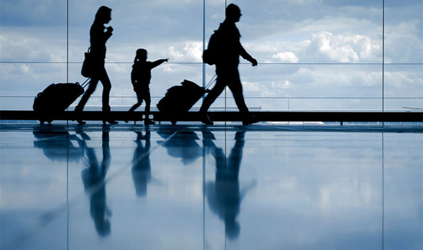 Corregedor edita norma sobre autorização eletrônica de viagem para menores