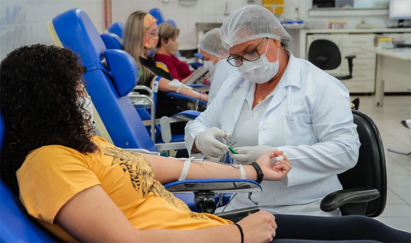 No mês do doador, Fhemeron reforça importância da doação de sangue em Rondônia