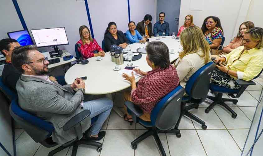 Ministério Público de Rondônia recepciona Comissão de Defesa dos Direitos dos Idosos da OABRO