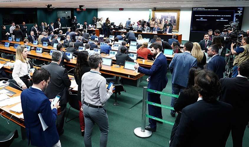 Reforma da Previdência segue para o Plenário da Câmara dos Deputados