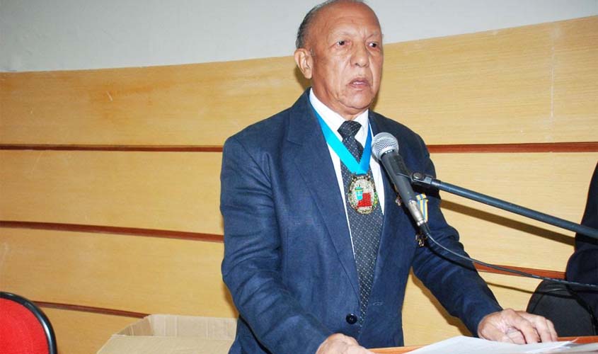 Nota de Pesar - Nota de Pesar - professor Abnael Machado, da Academia de Letras de Rondônia – ACLER