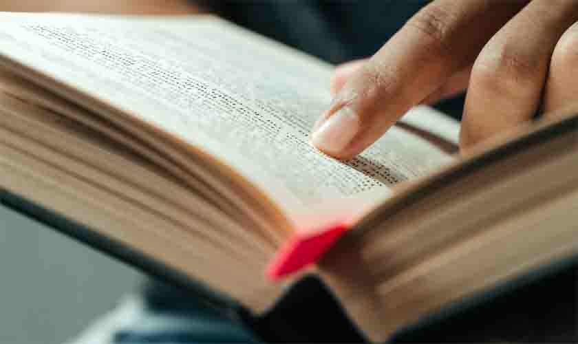 Negado vínculo de emprego a pastor que alegou receber salário da igreja