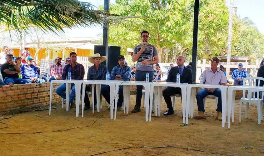 Em reunião com produtores rurais, Anderson Pereira garante lutar pela regularização fundiária da Reserva Minas Novas